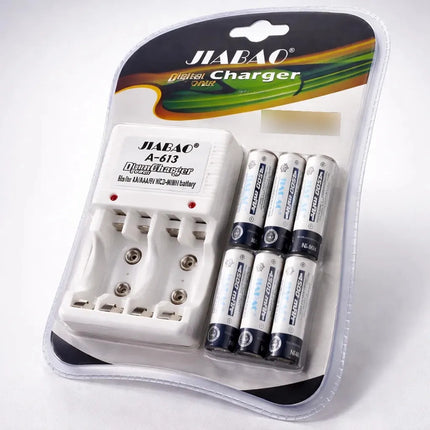 Cargador 4 Pilas Aa/aaa Y Baterias Jibao - A613