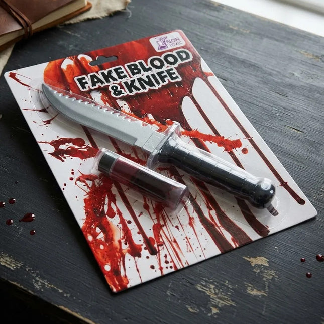 Set De Sangre Falsa Para Halloween Con Cuchillo Cpt01196