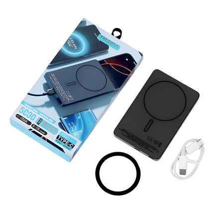 Power Bank Treqa 15w 5000 Mha Ultrafino Tr-979 Negro V