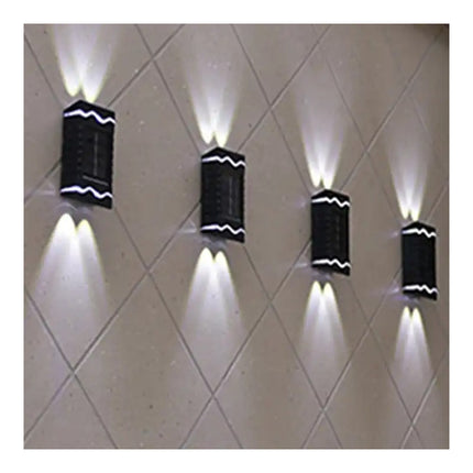 Foco Led Solar Exterior Con Sensor X 4 M:12 X 6.5 Cm