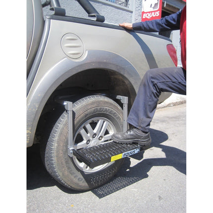 Estribo / Escalón Para Camionetas 135kg Gris